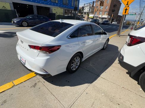 Used 2018 Hyundai Sonata SE image 9