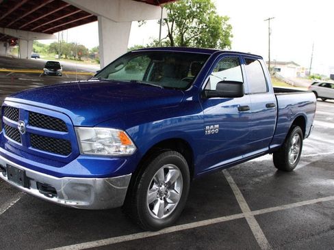 Used 2016 RAM 1500 Tradesman w/ Popular Equipment Group AWD/4WD image 2