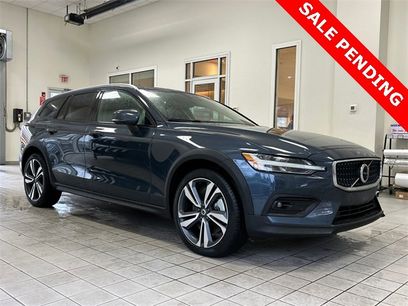 Certified 2025 Volvo V60 B5 Cross Country Plus