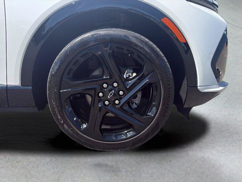 Used 2025 Chevrolet Equinox EV RS AWD/4WD image 51