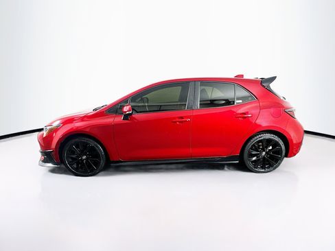 Used 2021 Toyota Corolla SE w/ Special Edition FWD image 4