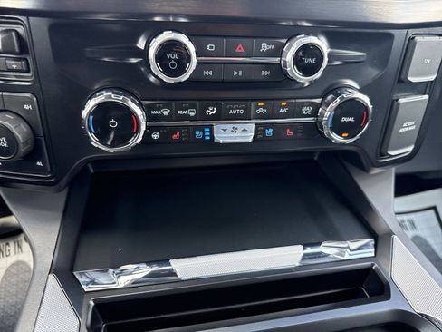 Used 2025 Ford F250 Lariat w/ Chrome Package AWD/4WD image 20