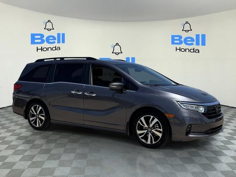 Certified 2024 Honda Odyssey Touring image 6