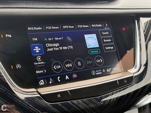 Used 2024 Cadillac XT6 Premium Luxury image 23