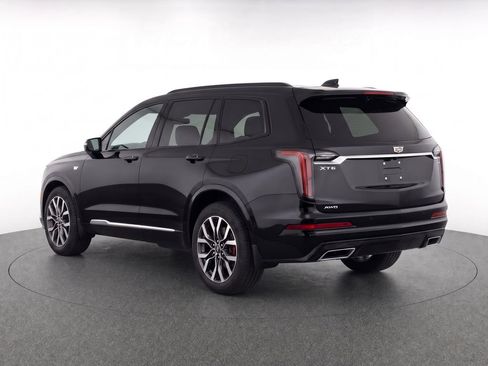 Certified 2025 Cadillac XT6 Sport w/ LPO, Floor Liner Package AWD/4WD image 3
