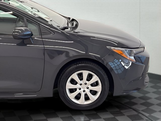 Used 2026 Toyota Corolla LE FWD image 29