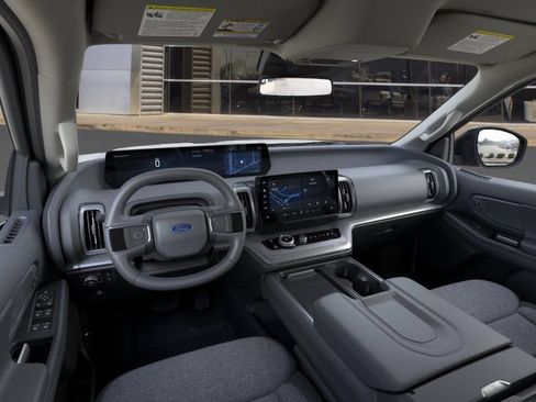 New 2026 Ford Expedition Active AWD/4WD image 9