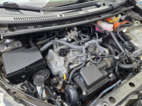 Used 2013 Toyota Prius C Two image 12