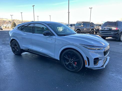 Used 2025 Ford Mustang Mach-E GT image 5