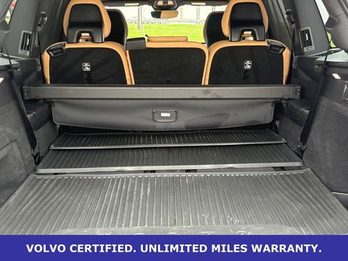 Certified 2023 Volvo XC90 B6 Ultimate w/ Protection Package Premier image 37