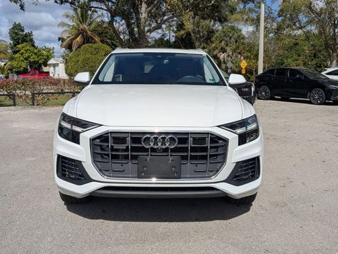 Used 2022 Audi Q8 Premium Plus w/ Premium Plus Package image 2
