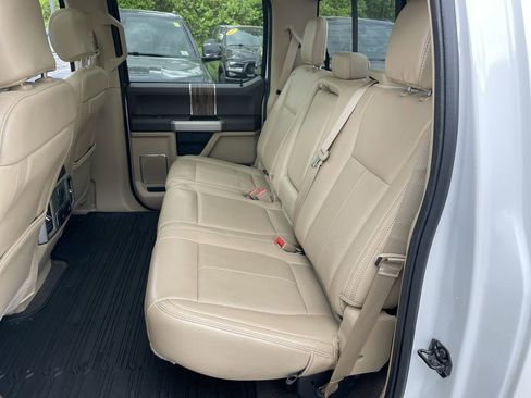Used 2020 Ford F150 Lariat w/ Equipment Group 502A Luxury AWD/4WD image 39