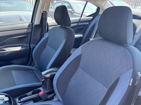 Used 2025 Nissan Versa SV FWD image 22