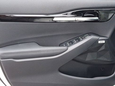 New 2026 Kia Seltos SX image 8