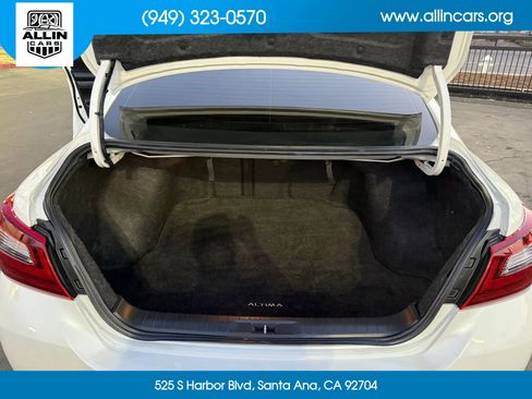 Used 2018 Nissan Altima 2.5 SR w/ SR Special Edition FWD image 15