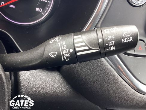 Used 2022 Chevrolet Blazer LT FWD image 24