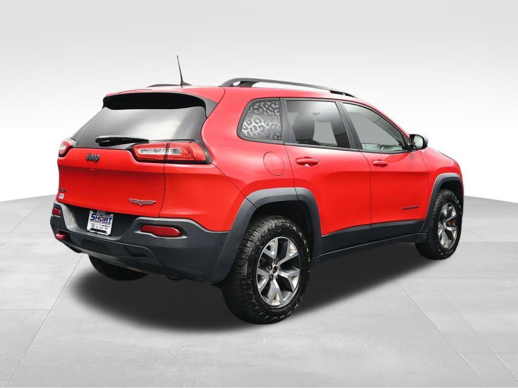 Used 2017 Jeep Cherokee Trailhawk AWD/4WD image 5