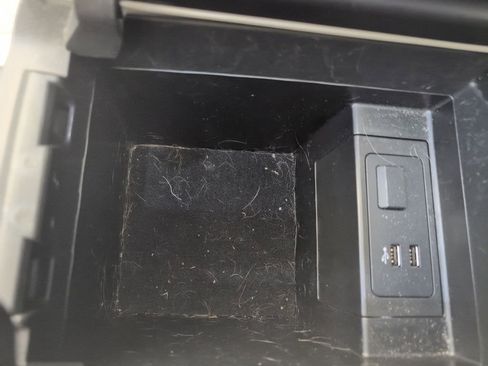 Used 2023 MAZDA CX-9 Signature image 32