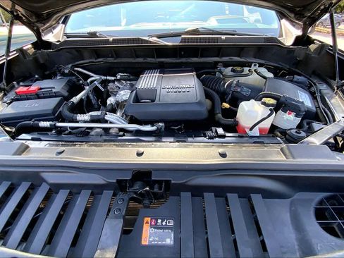 Used 2021 Chevrolet Silverado 1500 High Country w/ Technology Package AWD/4WD image 31