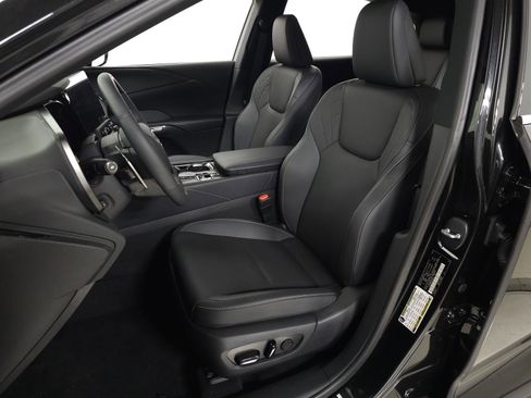 Used 2025 Lexus RX 350 Premium image 17