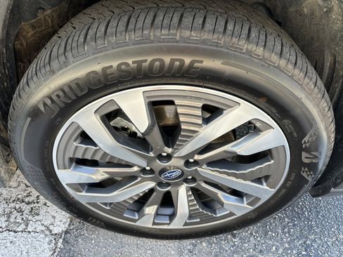 Used 2025 Subaru Forester Touring w/ Touring Package image 6