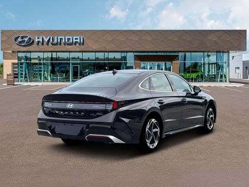 New 2026 Hyundai Sonata SEL image 8