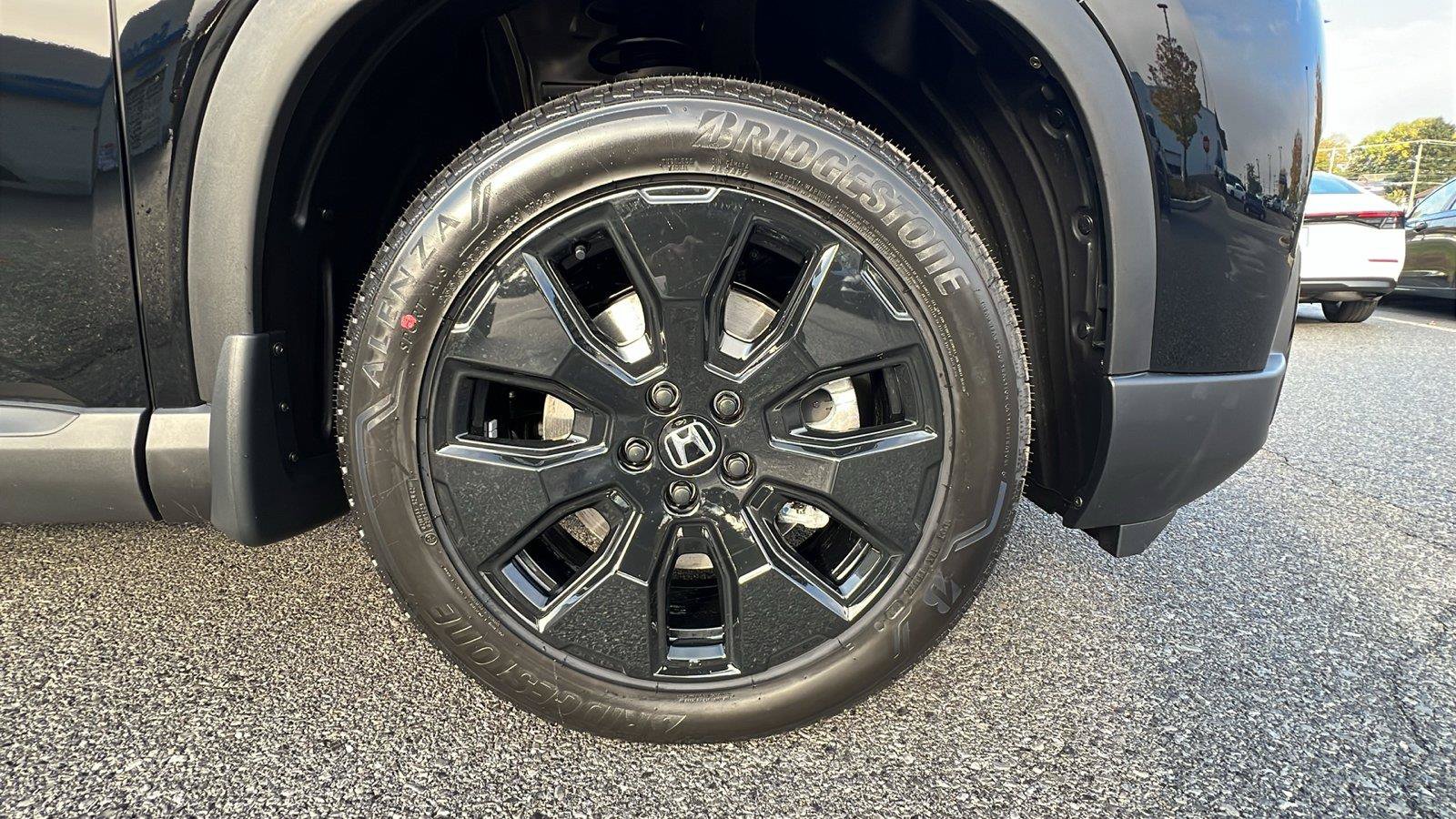 New 2026 Honda Pilot Black Edition image 11