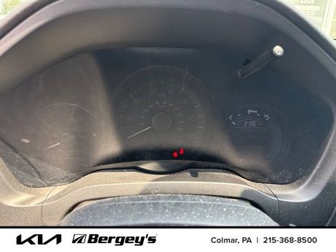 Used 2018 Honda HR-V EX image 12