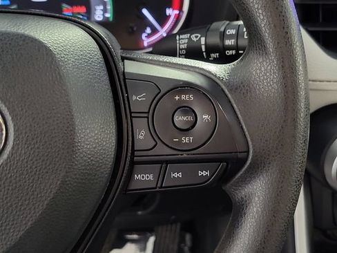 Used 2023 Toyota RAV4 XLE w/ Convenience Package FWD image 26
