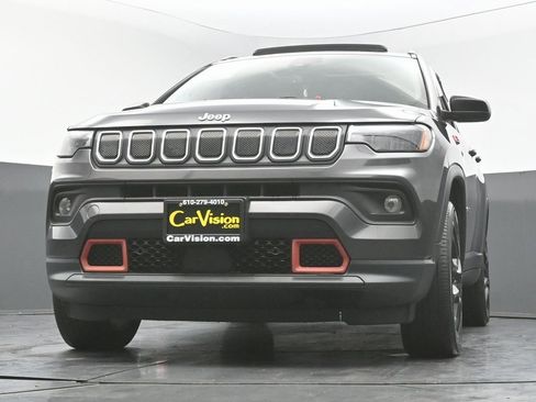 Used 2022 Jeep Compass Latitude w/ Sun and Sound Group image 48