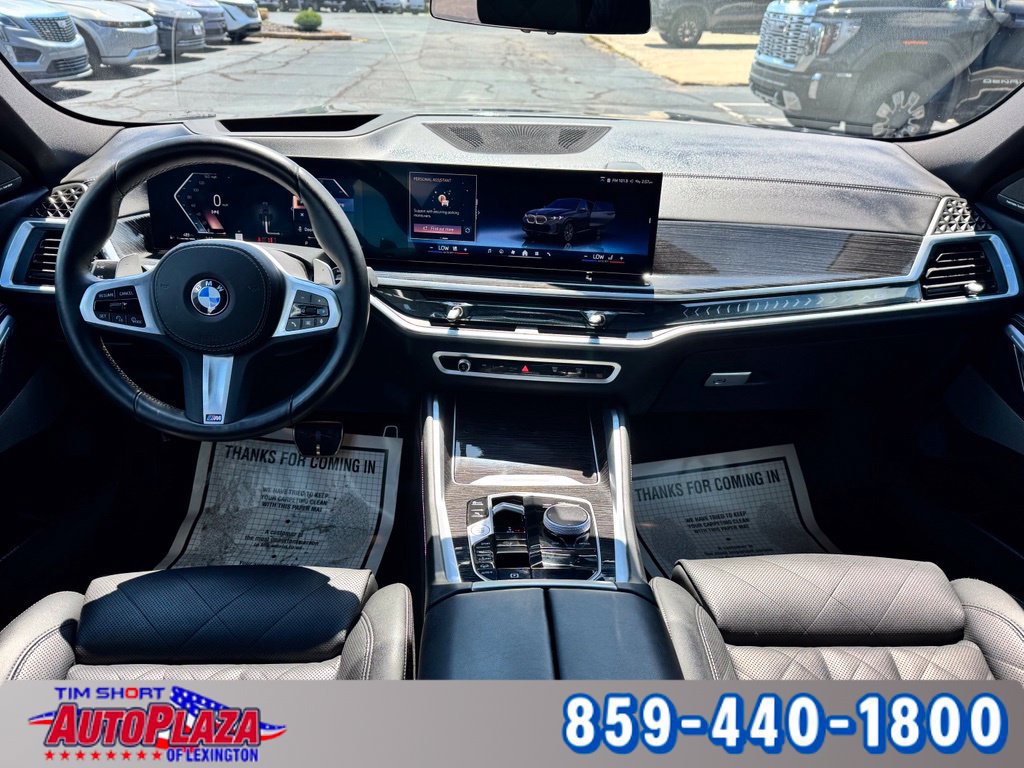 Used 2025 BMW X6 xDrive40i AWD/4WD image 32