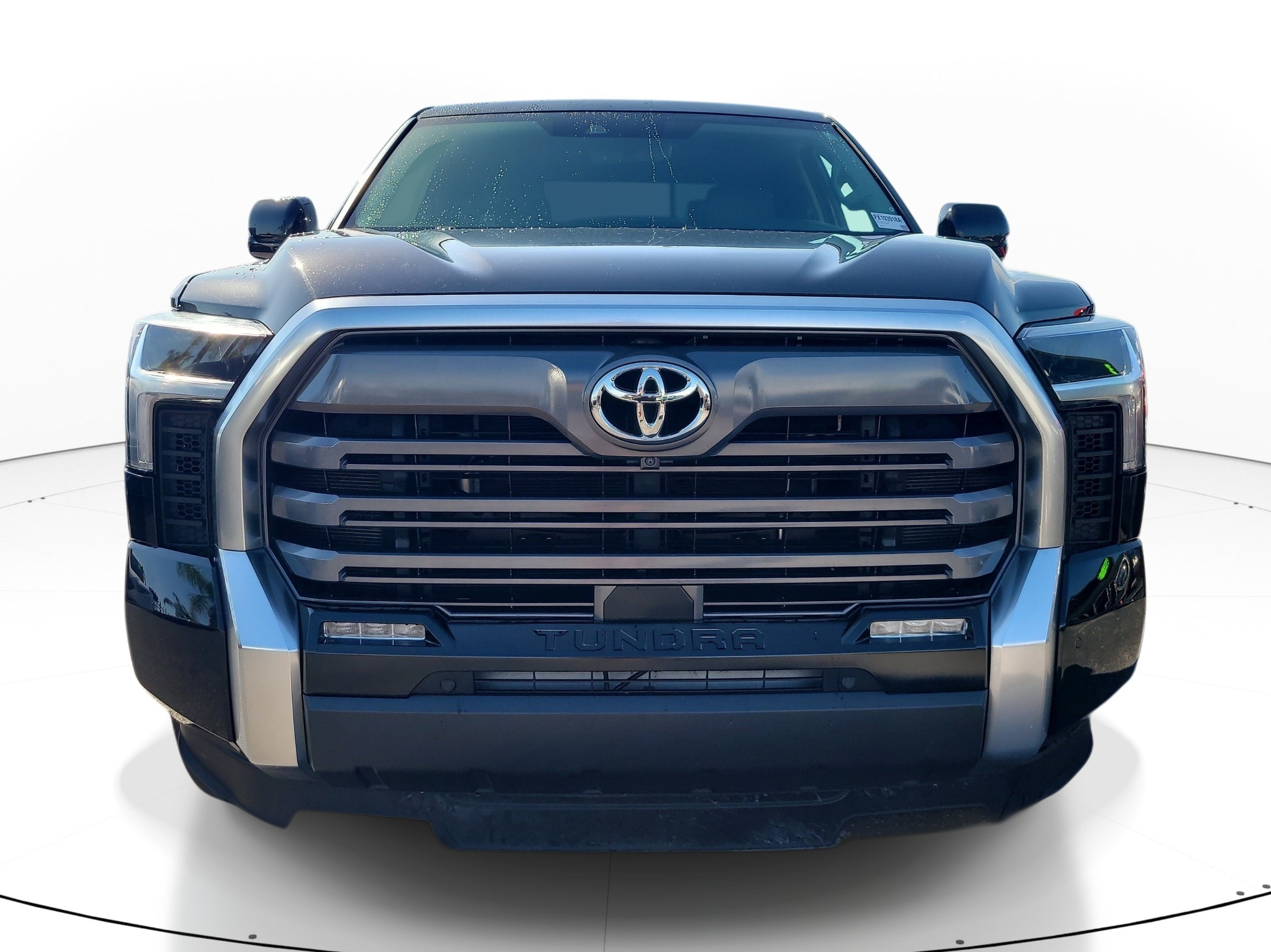 Used 2023 Toyota Tundra Limited AWD/4WD image 2