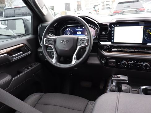 Certified 2023 Chevrolet Silverado 1500 RST image 16