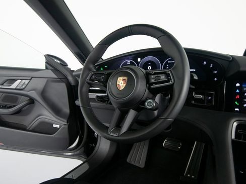 Certified 2025 Porsche Taycan 4S image 31