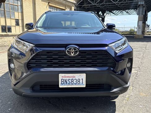 Used 2020 Toyota RAV4 XLE w/ Convenience Package AWD/4WD image 27