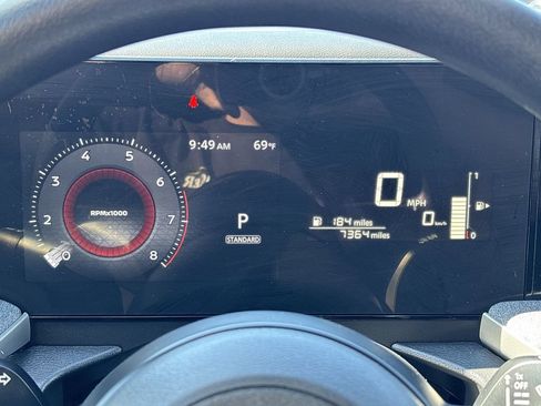 Certified 2025 Nissan Kicks SV AWD/4WD image 10