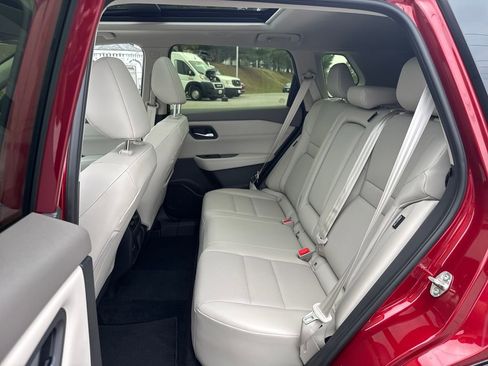 New 2026 Nissan Rogue SV image 26