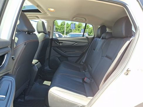 Used 2019 Subaru Crosstrek 2.0i Limited w/ Moonroof Package w/Navigation AWD/4WD image 10