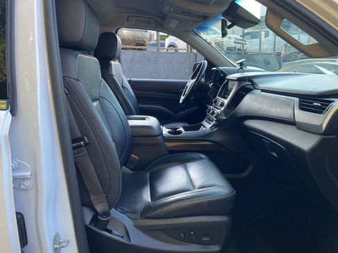 Used 2018 Chevrolet Suburban LT AWD/4WD image 18