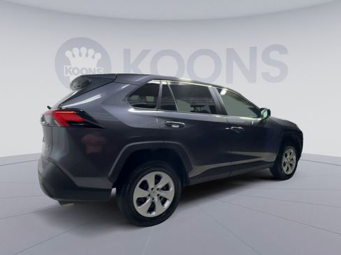 Used 2024 Toyota RAV4 LE AWD/4WD image 11