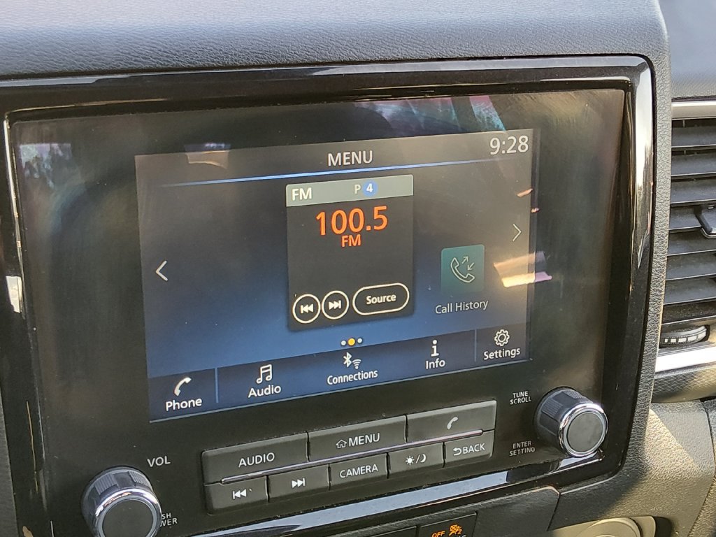 Used 2023 Nissan Frontier SV AWD/4WD image 19