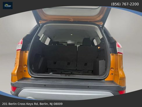 Used 2016 Ford Escape SE w/ Equipment Group 201A FWD image 13