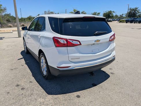 Used 2020 Chevrolet Equinox LT w/ Driver Convenience Package FWD image 7