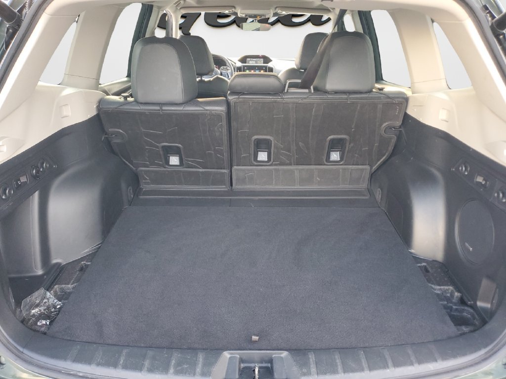 Used 2023 Subaru Forester Touring AWD/4WD image 9