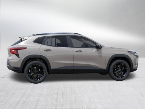 New 2026 Chevrolet Trax ACTIV FWD image 6