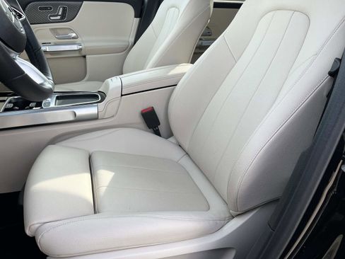 Certified 2025 Mercedes-Benz GLB 250 GLB 250 image 23