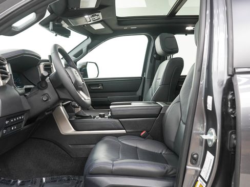 Used 2026 Toyota Sequoia Platinum AWD/4WD image 26