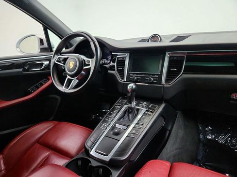 Used 2016 Porsche Macan S AWD/4WD image 26
