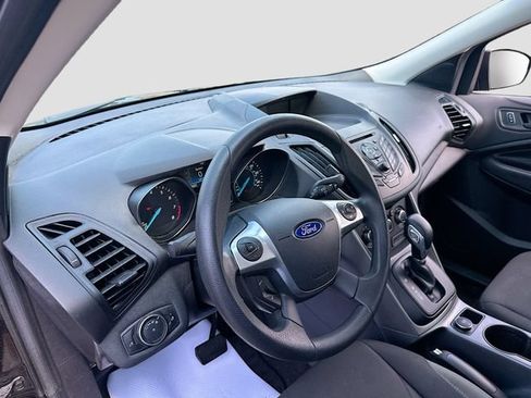 Used 2016 Ford Escape S FWD image 10