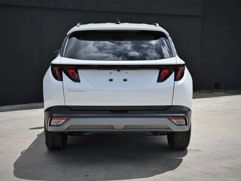 Used 2026 Hyundai Tucson SEL FWD image 4